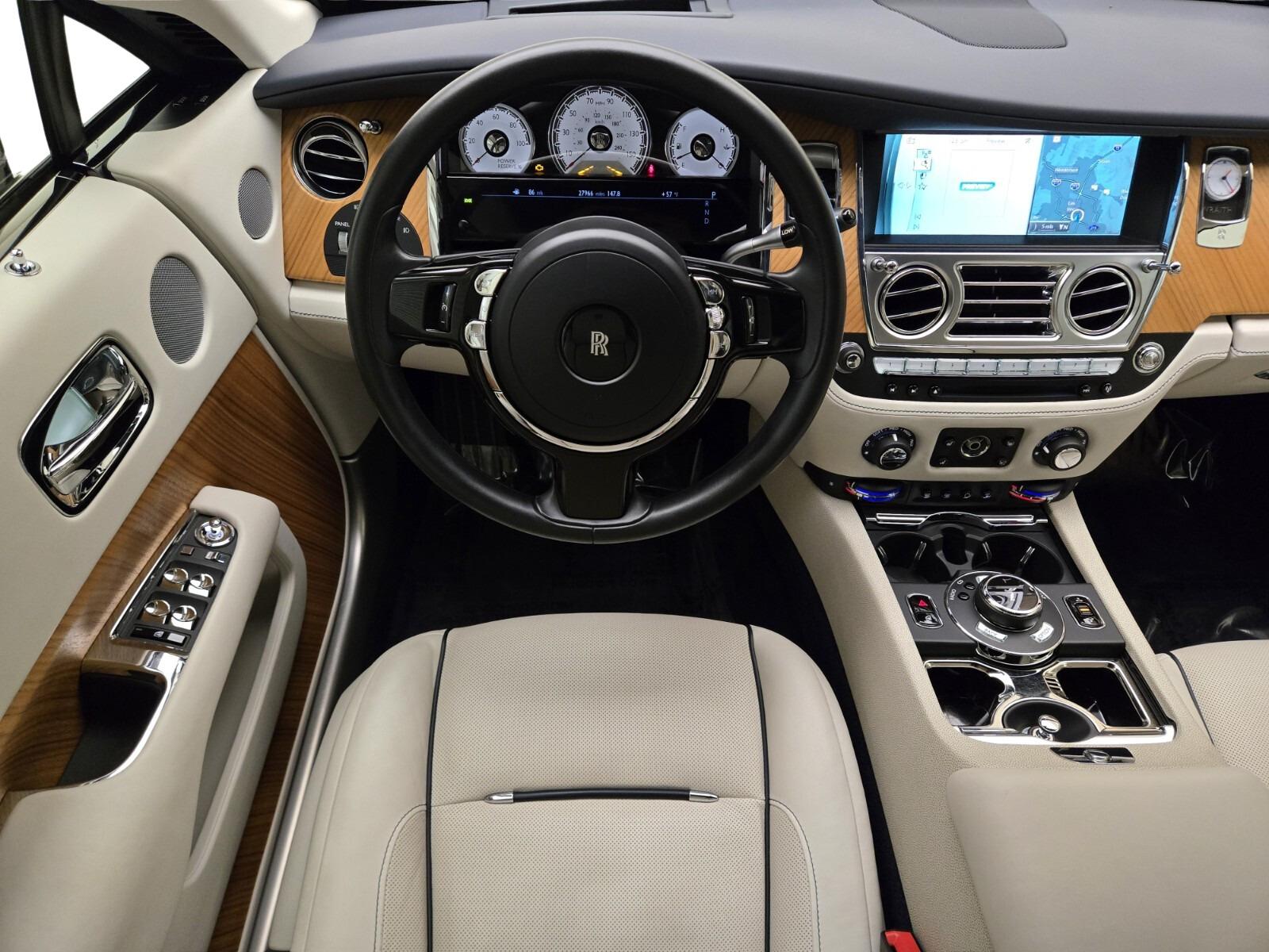 2016 Rolls-Royce Wraith Base - Photo 17