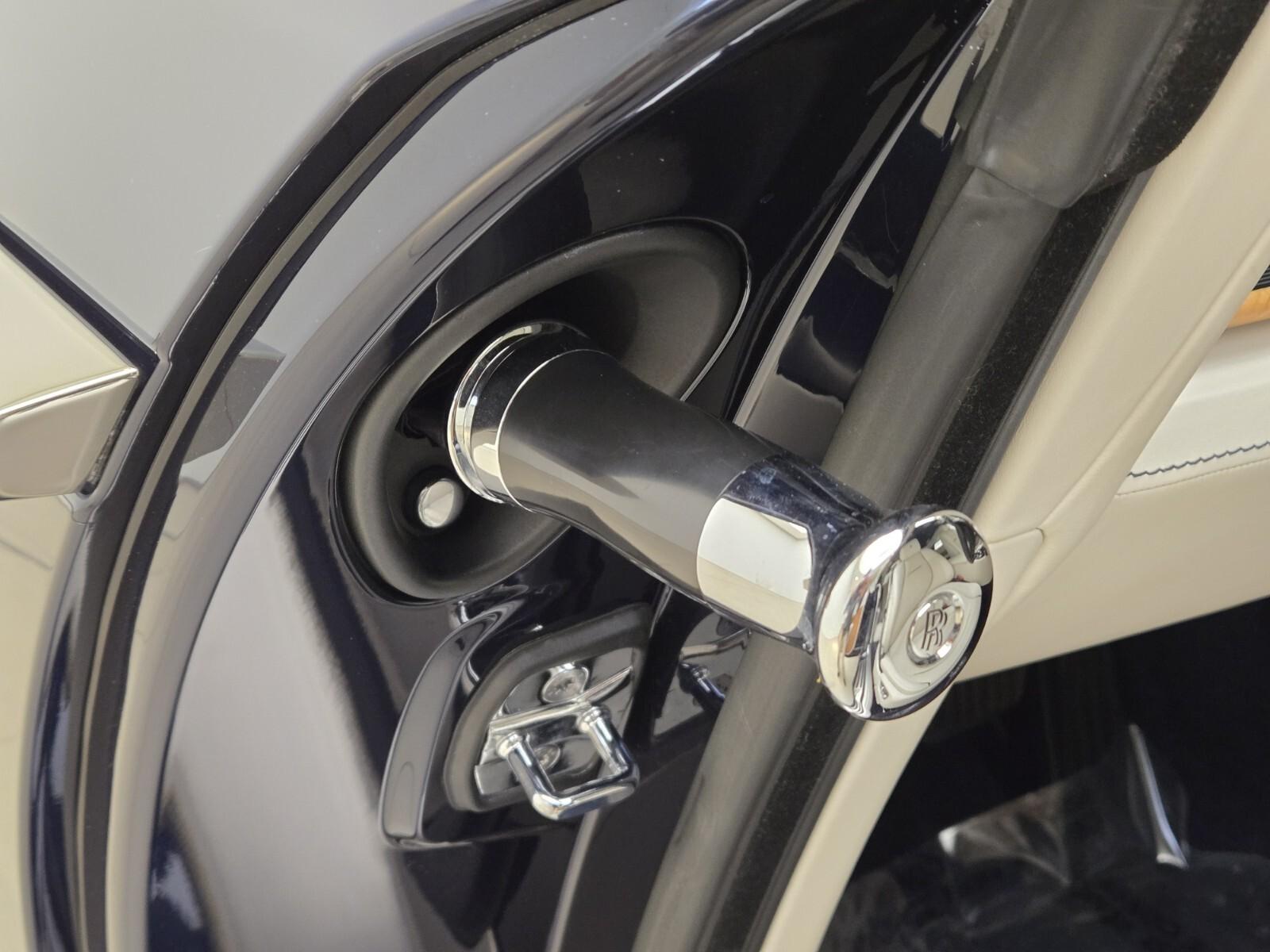 2016 Rolls-Royce Wraith Base - Photo 20