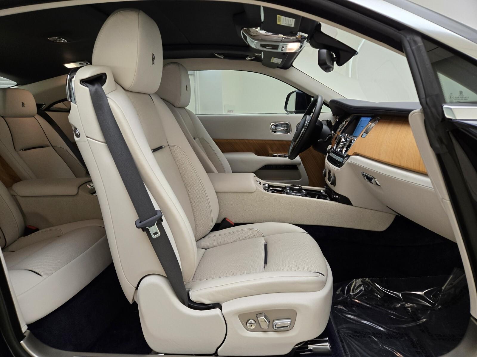 2016 Rolls-Royce Wraith Base - Photo 24