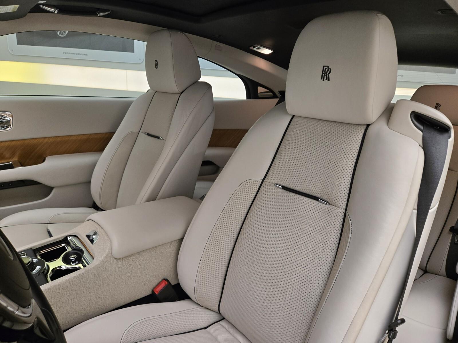2016 Rolls-Royce Wraith Base - Photo 29