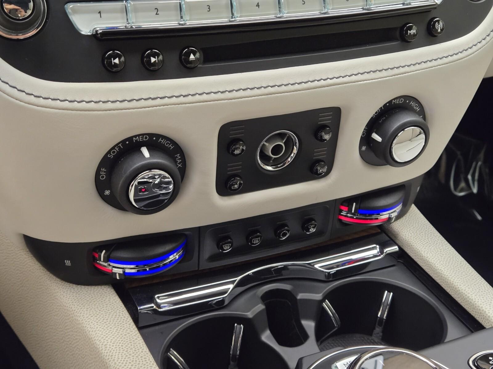 2016 Rolls-Royce Wraith Base - Photo 38
