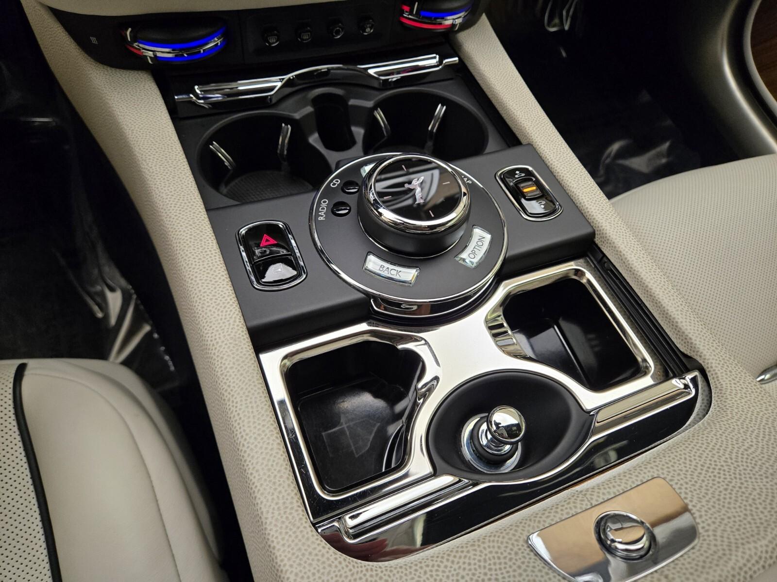 2016 Rolls-Royce Wraith Base - Photo 39