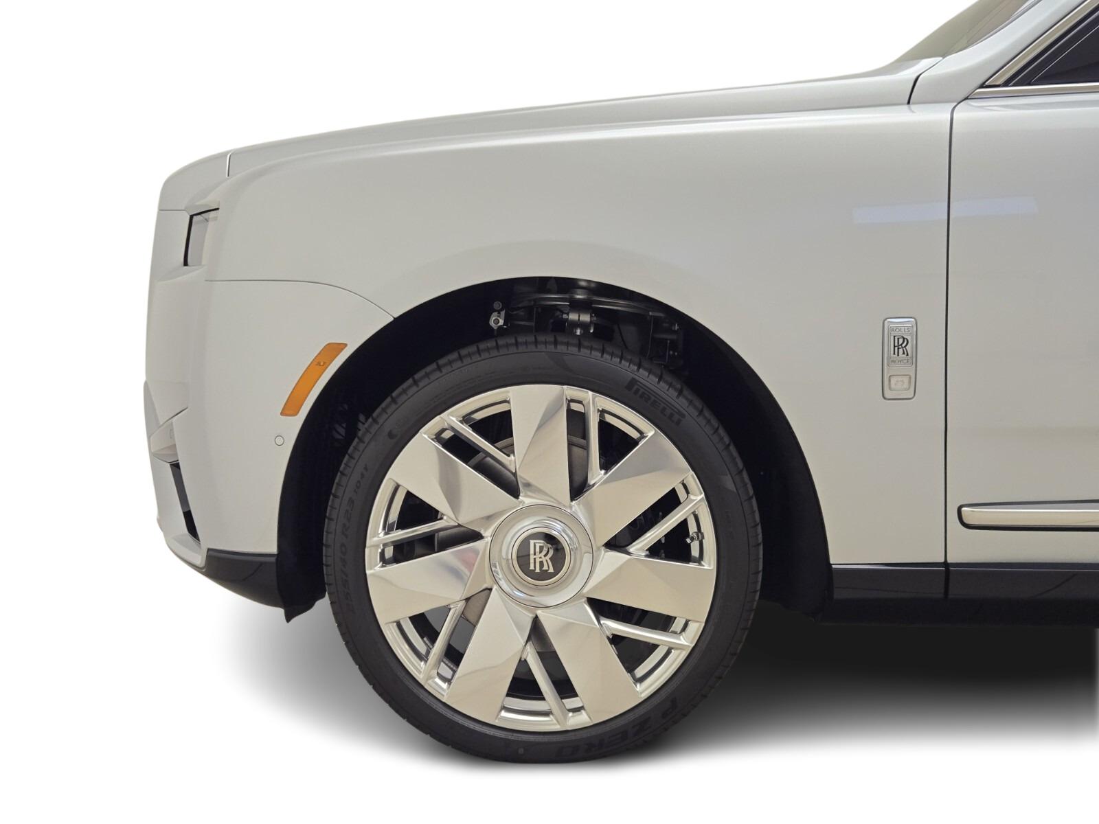 2026 Rolls-Royce Cullinan Base - Photo 12