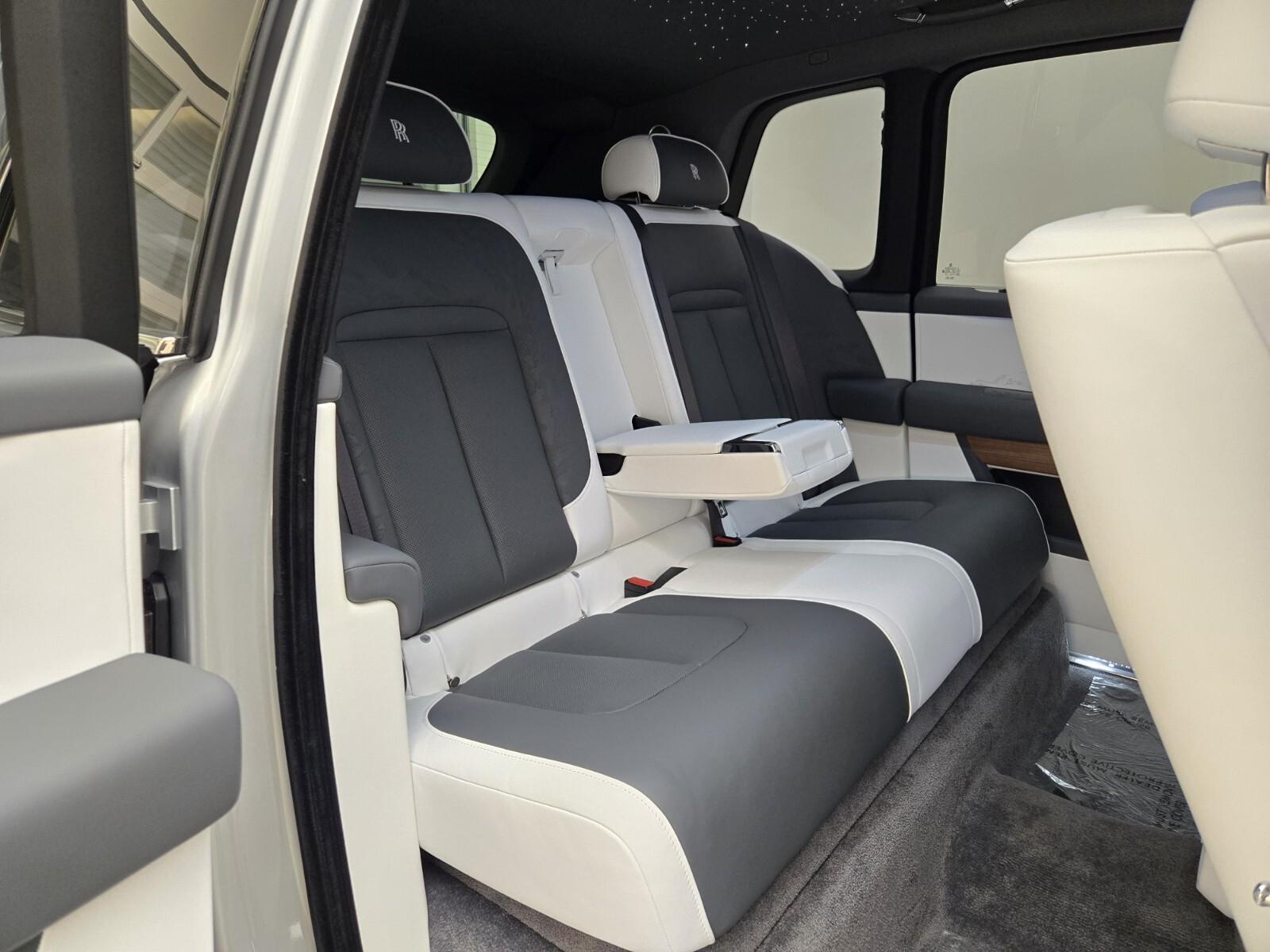2026 Rolls-Royce Cullinan Base - Photo 26