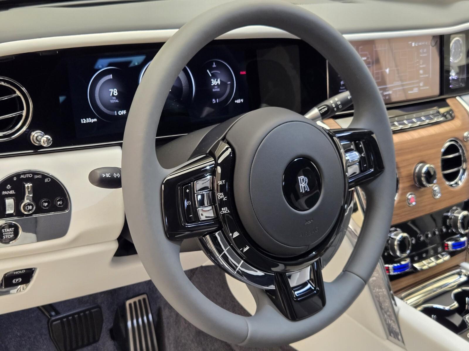 2026 Rolls-Royce Cullinan Base - Photo 33
