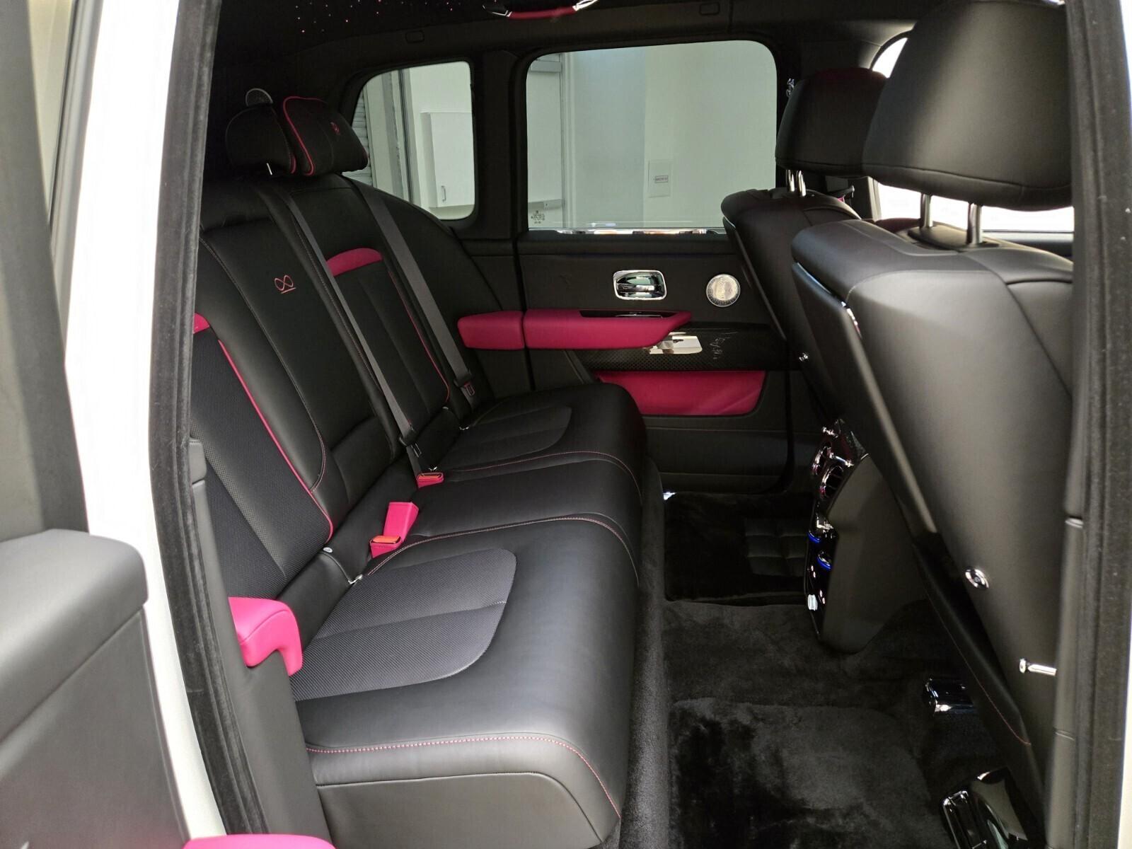 2026 Rolls-Royce Cullinan Black Badge - Photo 22
