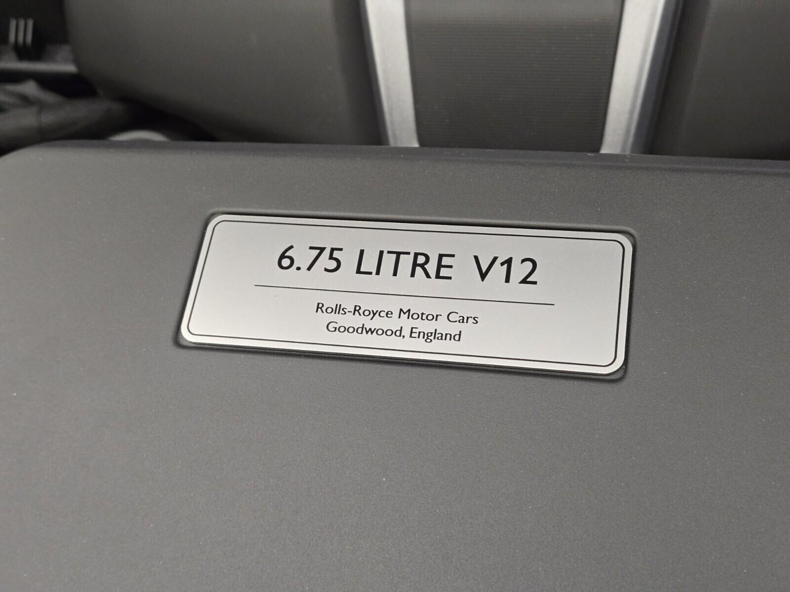 2026 Rolls-Royce Cullinan Black Badge - Photo 27