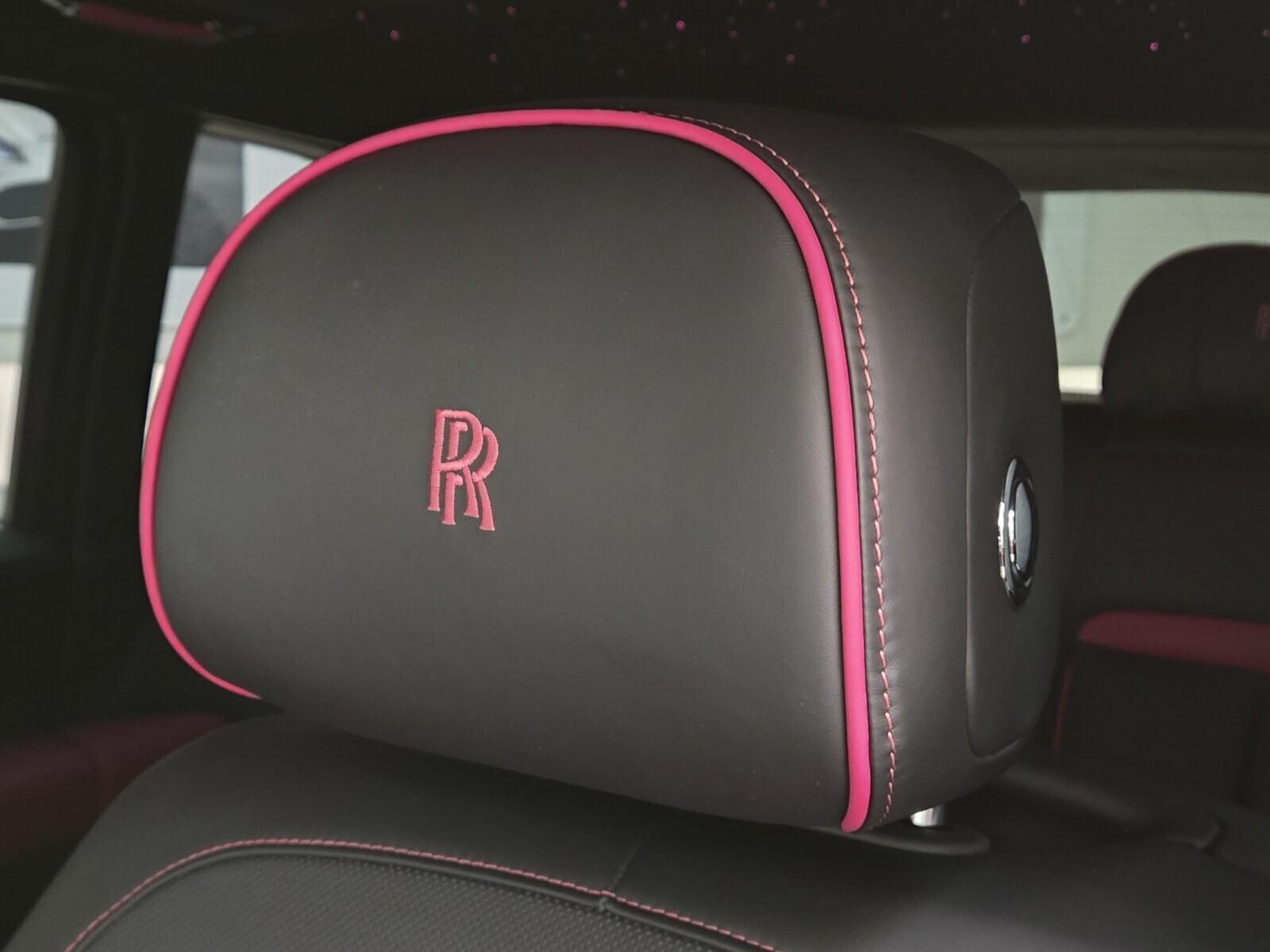 2026 Rolls-Royce Cullinan Black Badge - Photo 30