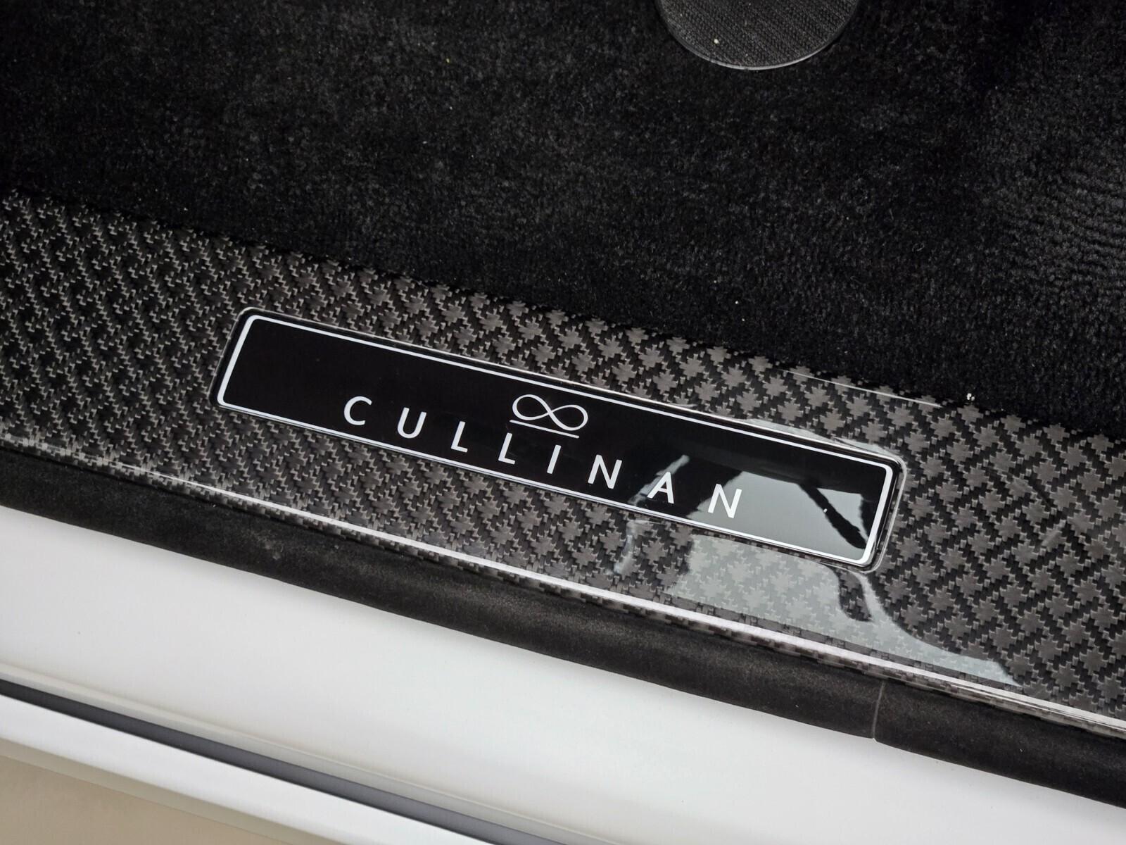 2026 Rolls-Royce Cullinan Black Badge - Photo 32