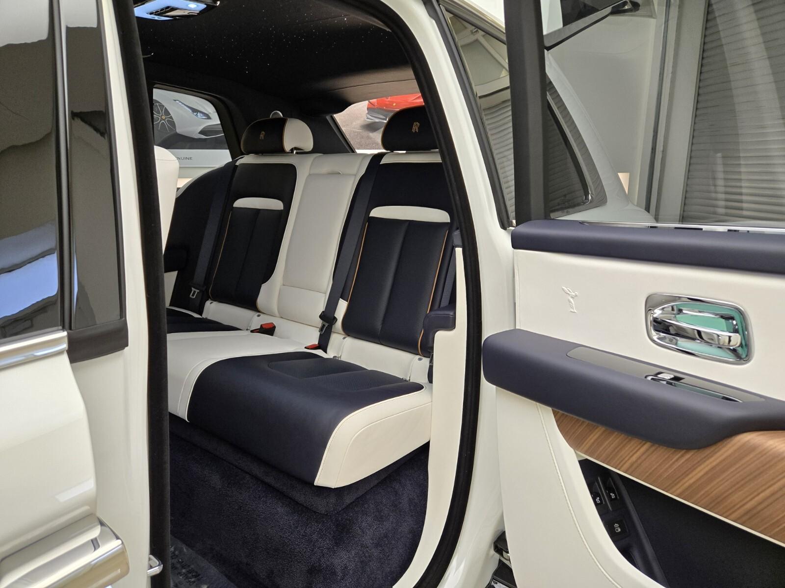 2026 Rolls-Royce Cullinan Base - Photo 16