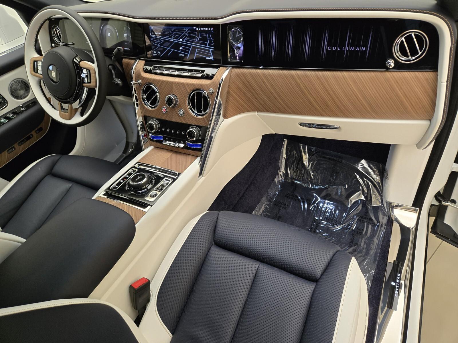 2026 Rolls-Royce Cullinan Base - Photo 25