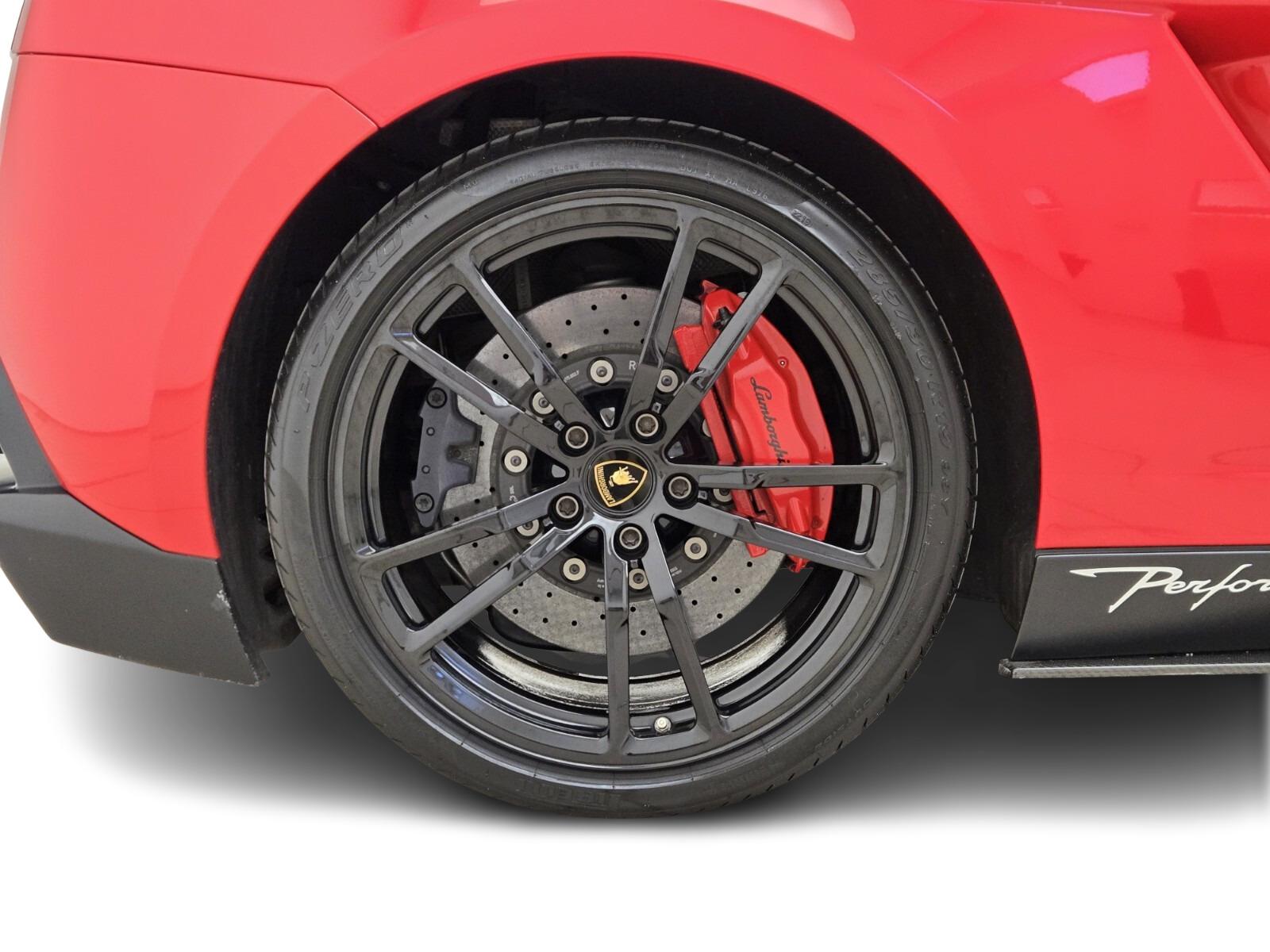 Used 2014 Lamborghini Gallardo LP570-4 Performante Edizione