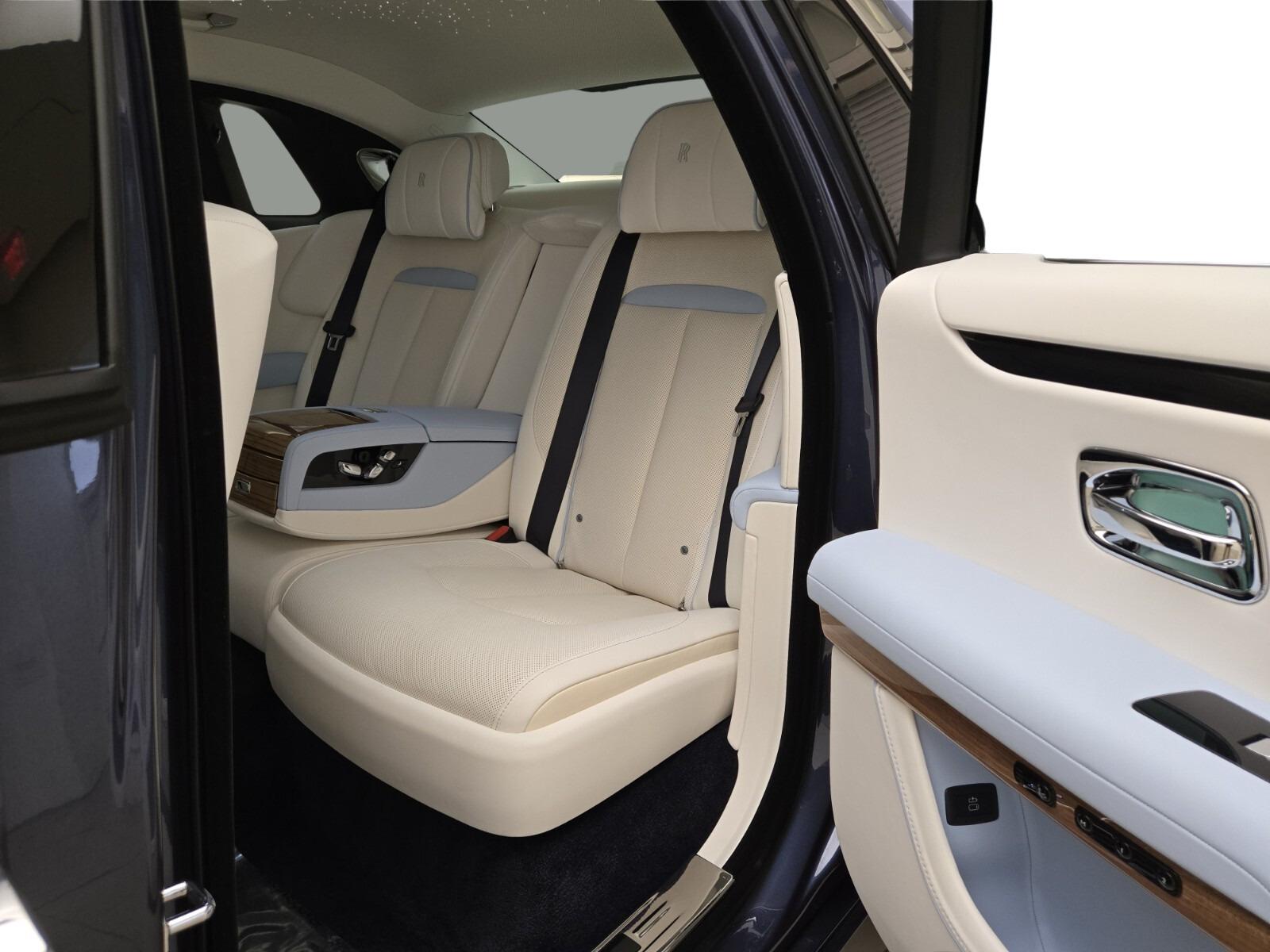 2025 Rolls-Royce Ghost Base - Photo 16