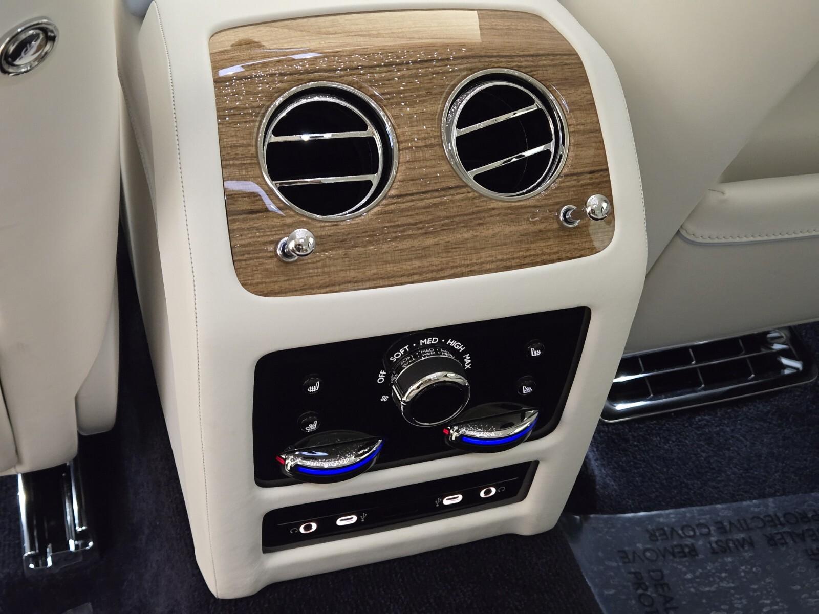 2025 Rolls-Royce Ghost Base - Photo 18
