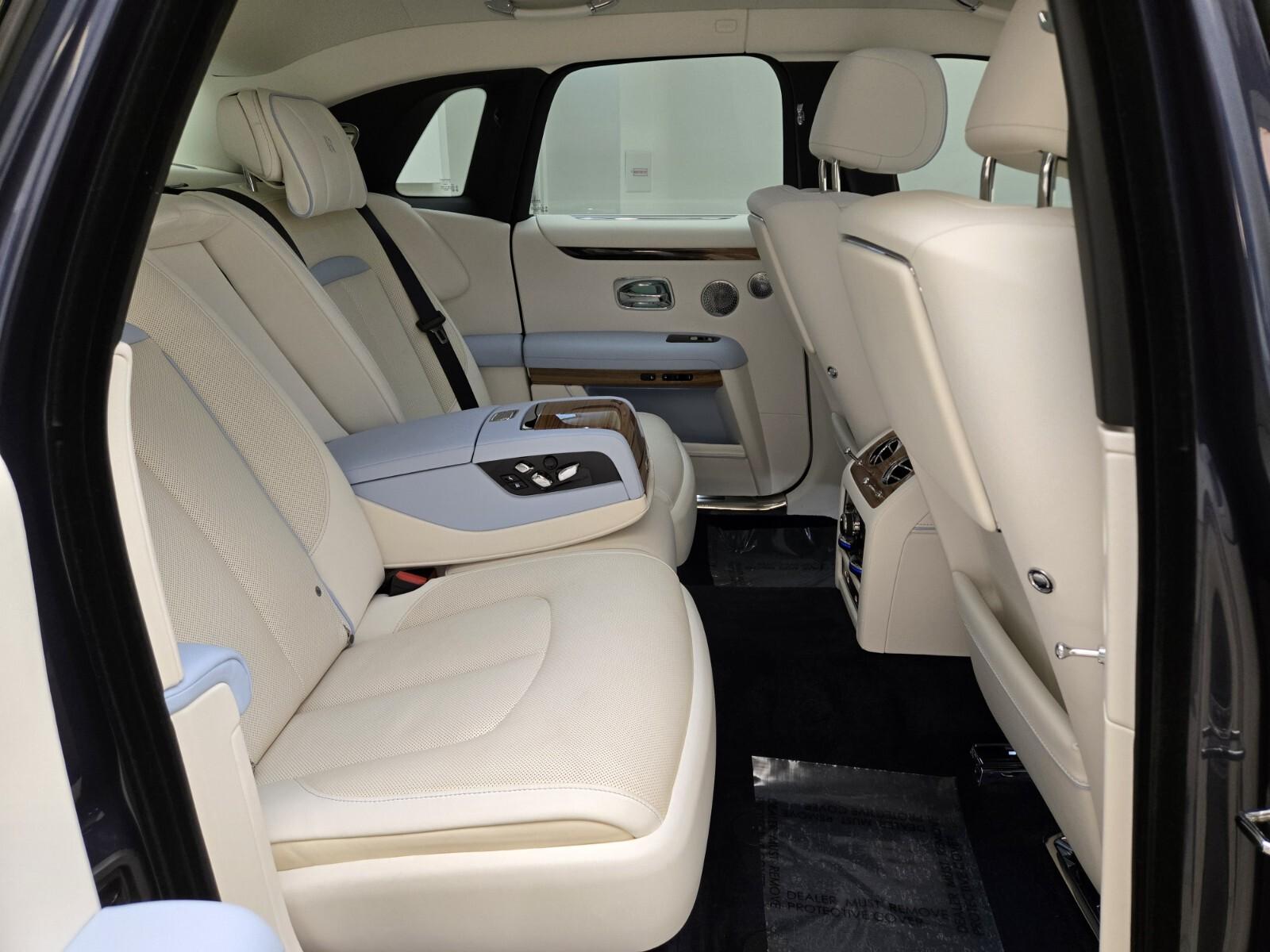 2025 Rolls-Royce Ghost Base - Photo 23