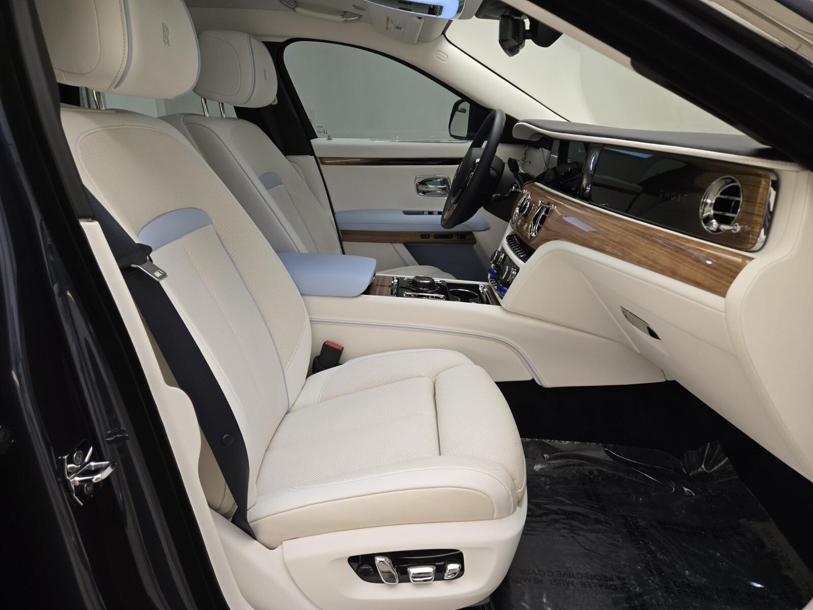 2025 Rolls-Royce Ghost Base - Photo 24