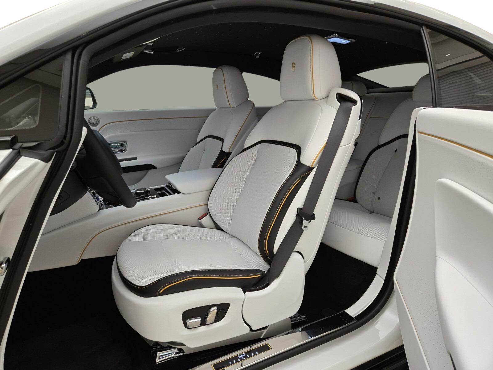 2025 Rolls-Royce Spectre Black Badge - Photo 14