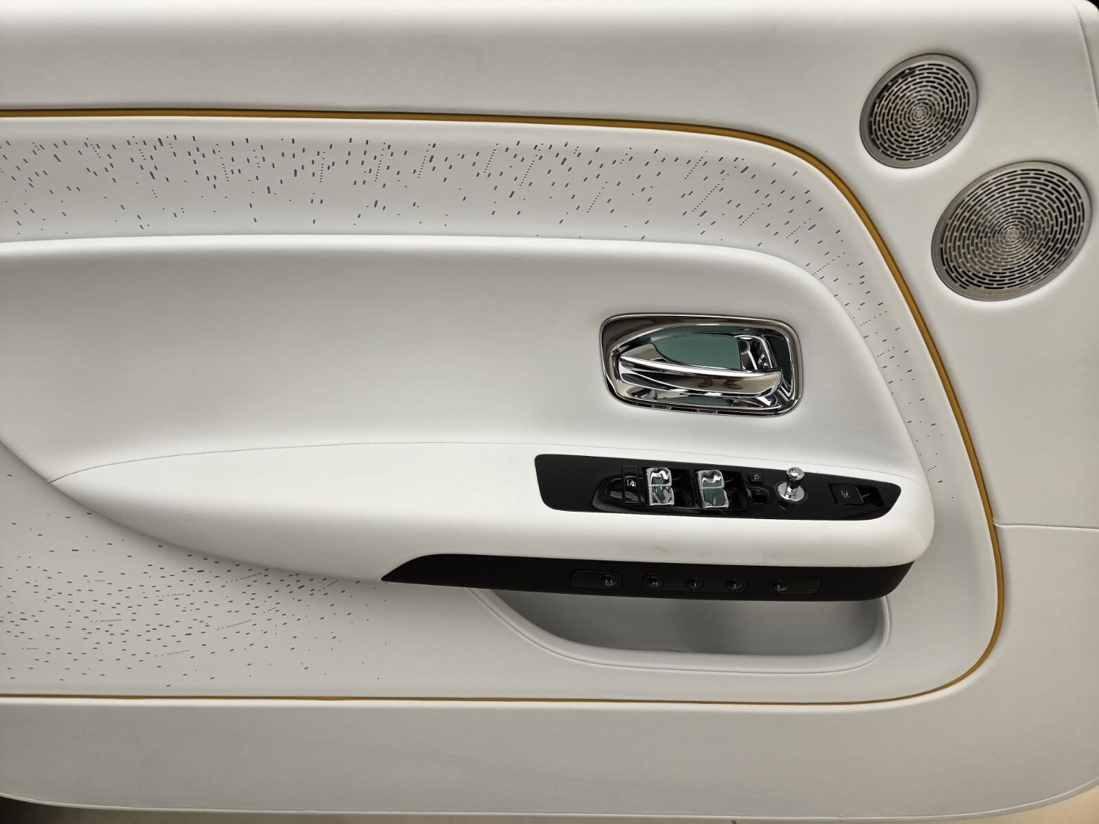 2025 Rolls-Royce Spectre Black Badge - Photo 25