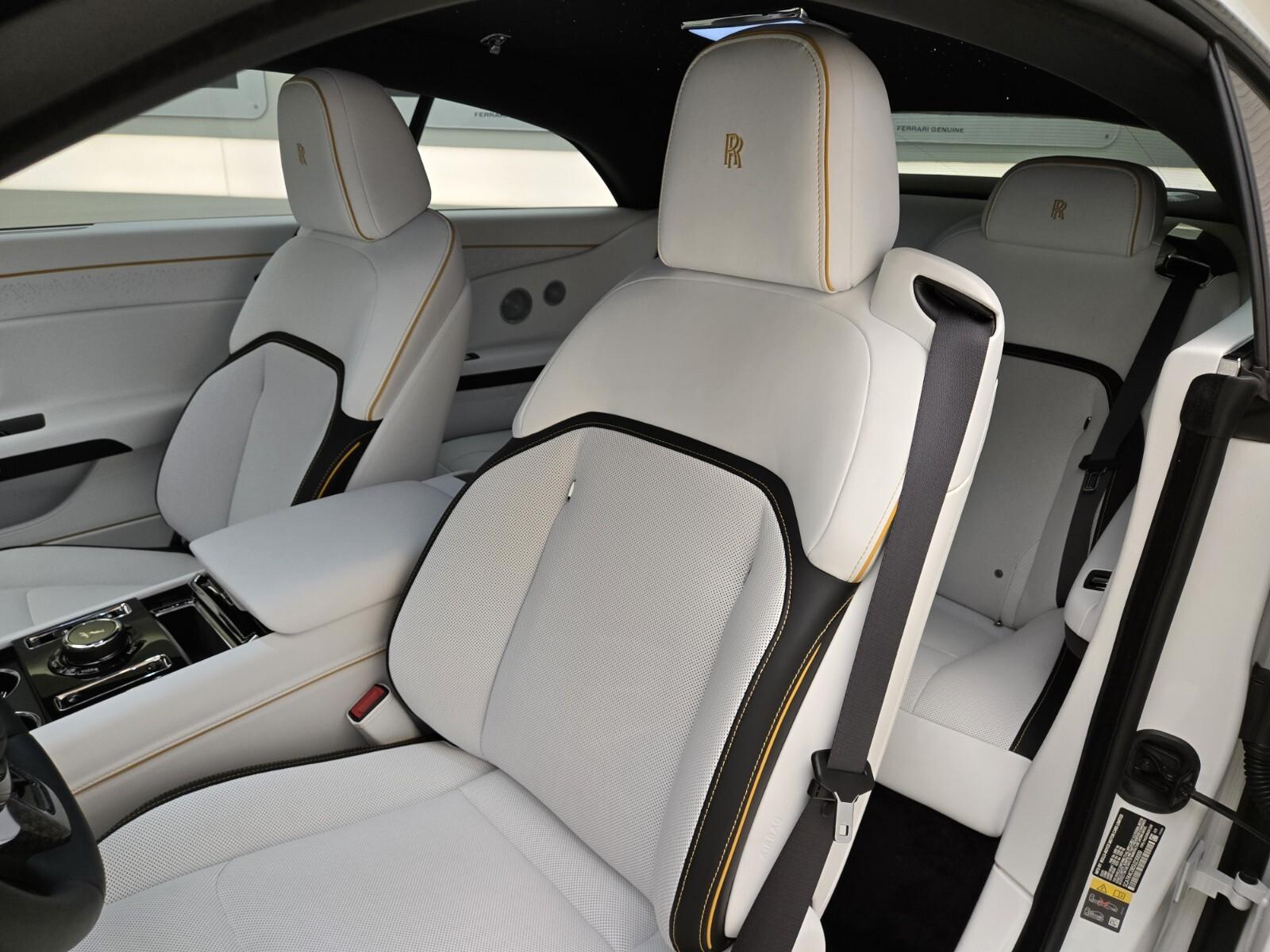 2025 Rolls-Royce Spectre Black Badge - Photo 26