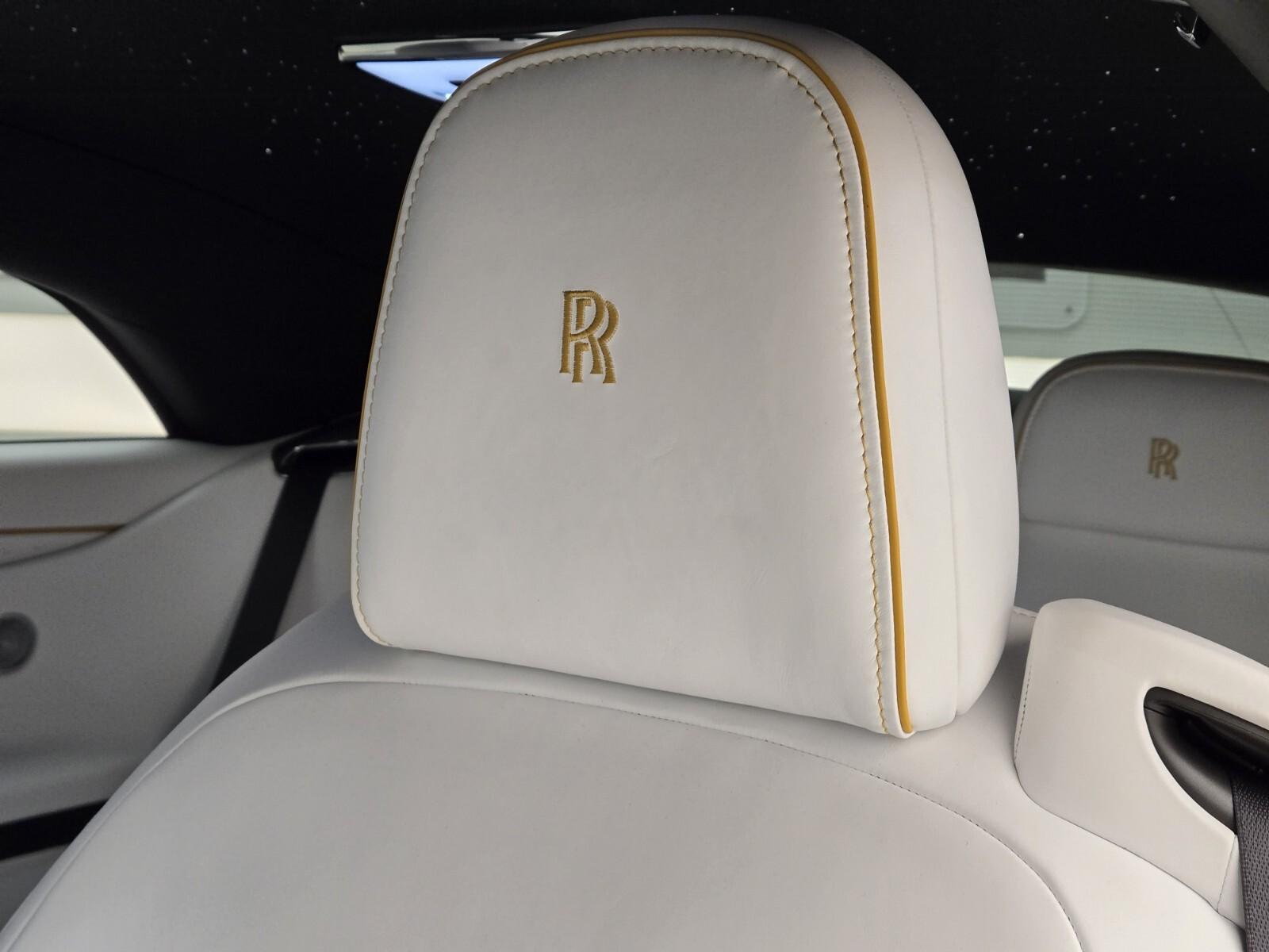 2025 Rolls-Royce Spectre Black Badge - Photo 27