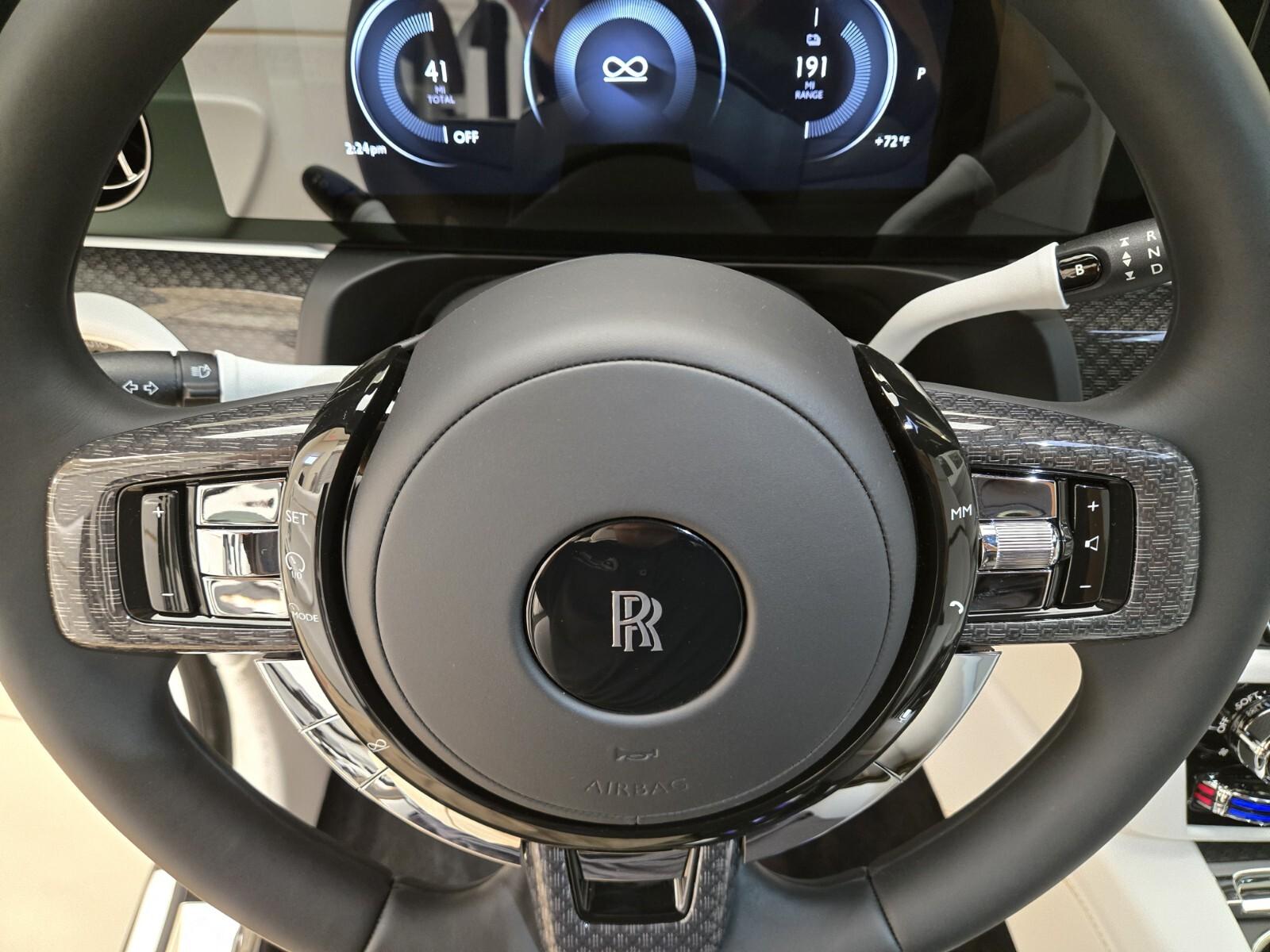 2025 Rolls-Royce Spectre Black Badge - Photo 30