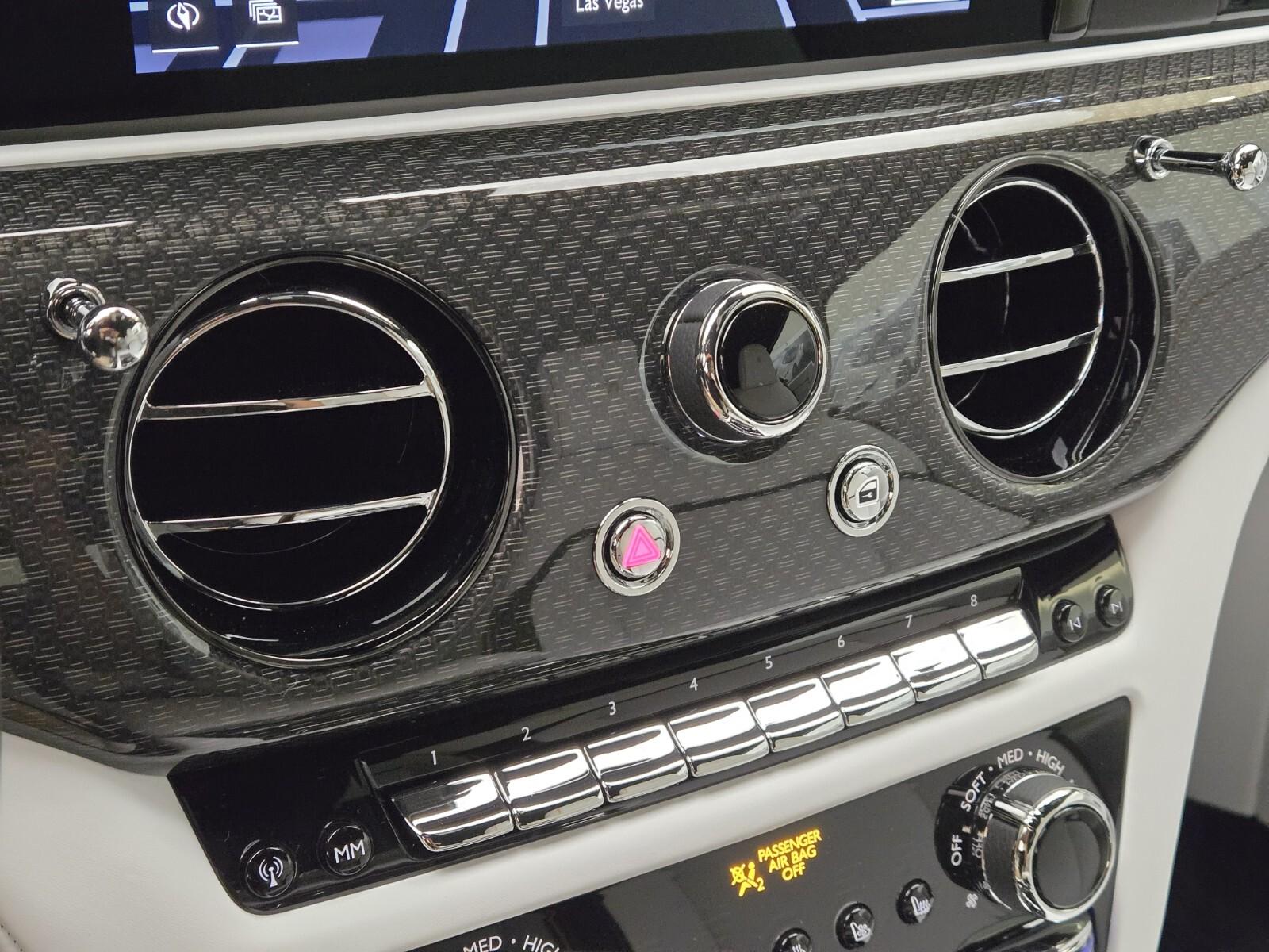 2025 Rolls-Royce Spectre Black Badge - Photo 33