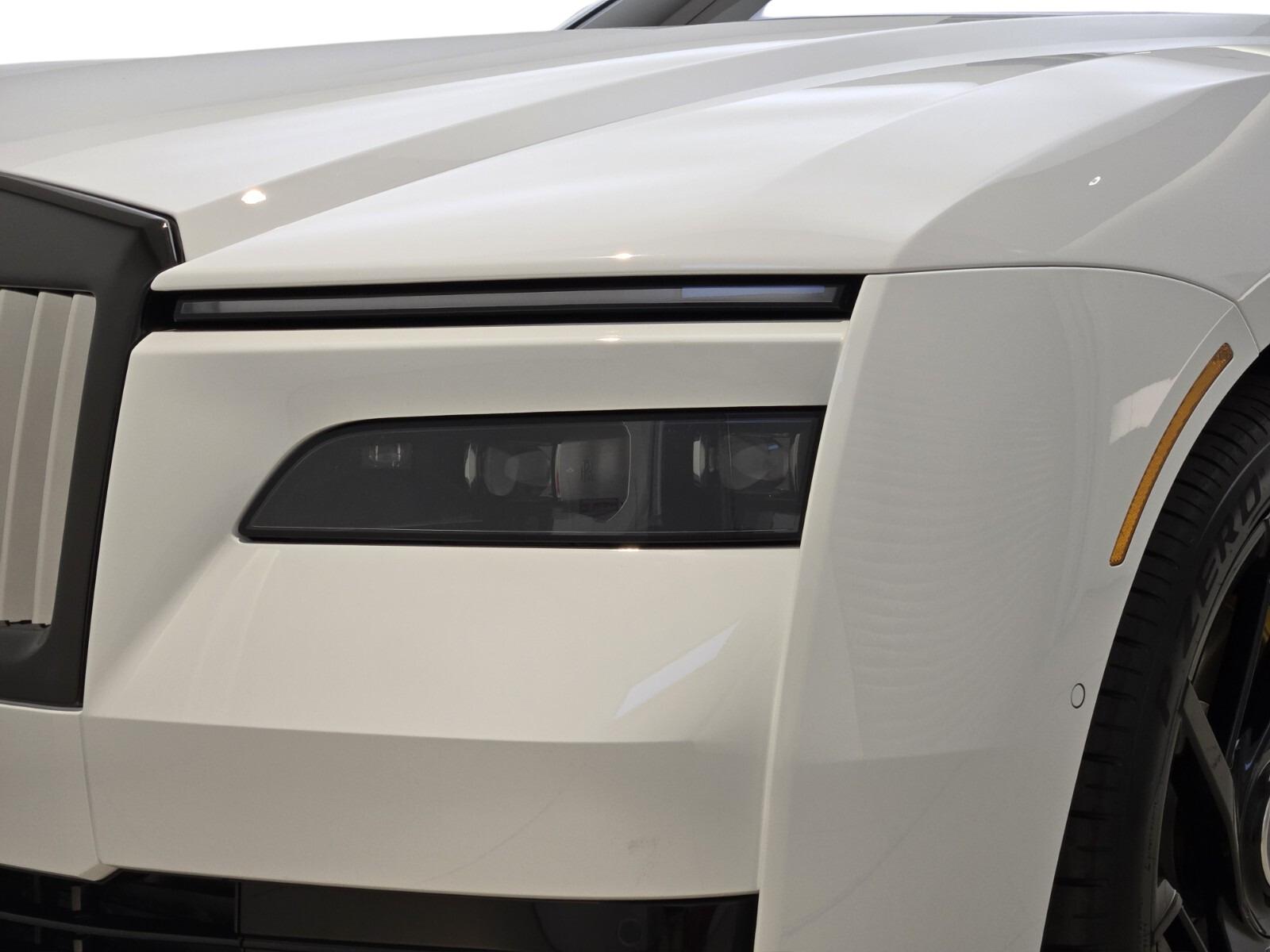 2025 Rolls-Royce Spectre Black Badge - Photo 8
